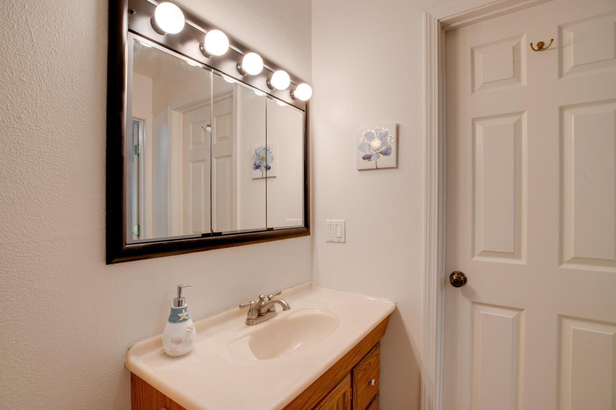 Bay City Vacation Rental Escape About 5 Mi To Marina! Экстерьер фото